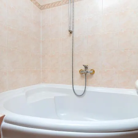 Spacious 2-bedroom Maisonette In Centre By Flat Mаnager Plovdiv
